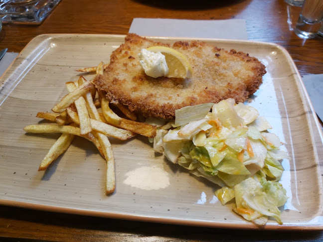 улица „Христо Белчев“ 20, ул. „Солунска“ 14, 1000 София