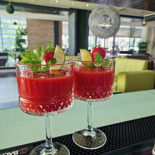 Кафе-бар „Шоу“