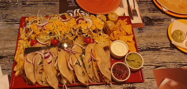 Мексикански ресторант "Сомбреро" - Гастрономия и хотелиерство