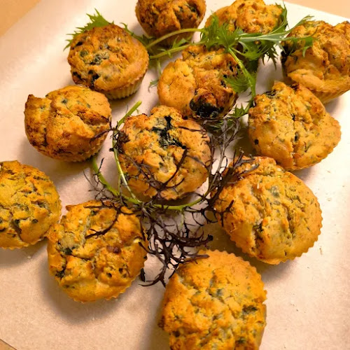 Йоле Кафе Пекарна - Гастрономия и хотелиерство