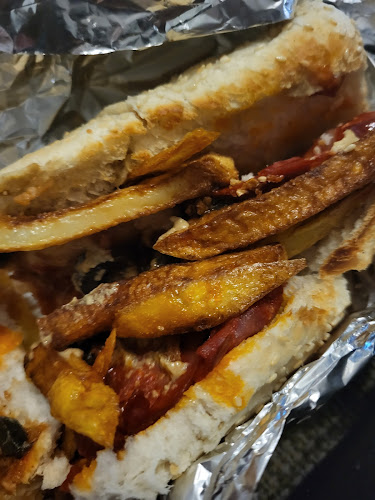 Opinii despre Баш Наденицата - Немски Вурстчета и Картофки în София - Гастрономия и хотелиерство