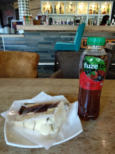 Дюнер бързо хранене-кв.Българка 67 - Гастрономия и хотелиерство