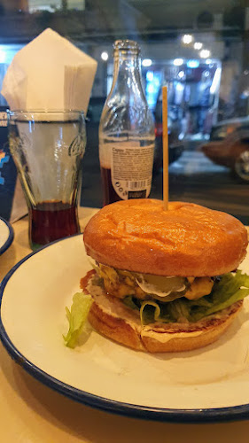 Skapto Burgers, Beers and Fries Shishman - Гастрономия и хотелиерство