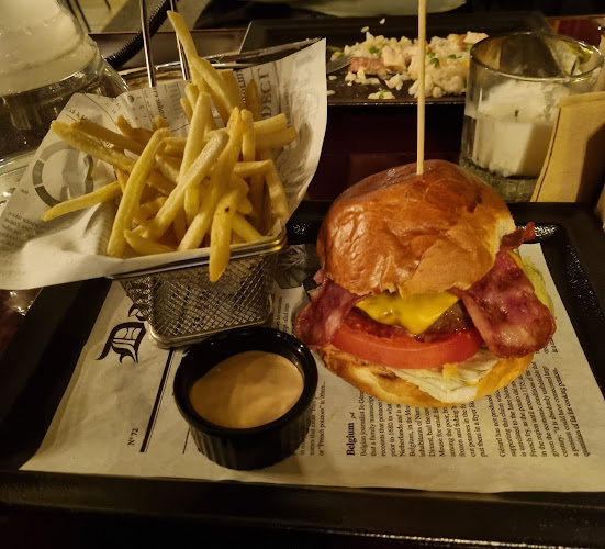 Opinii despre Largo Bar & Diner în София - Гастрономия и хотелиерство