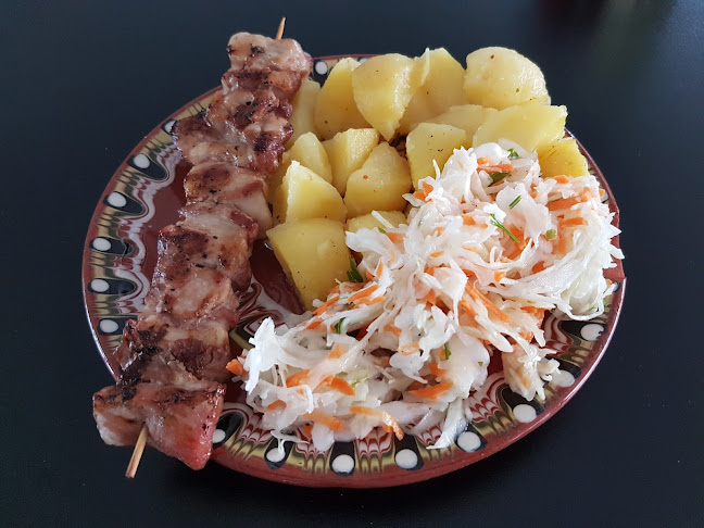 Opinii despre Кафе - Ресторант în Ихтиман - Гастрономия и хотелиерство