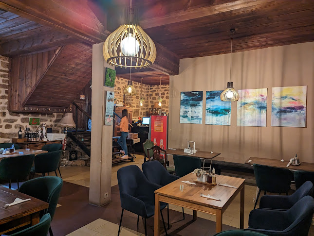 Opinii despre Градината Brunch&Dinner în Враца - Гастрономия и хотелиерство