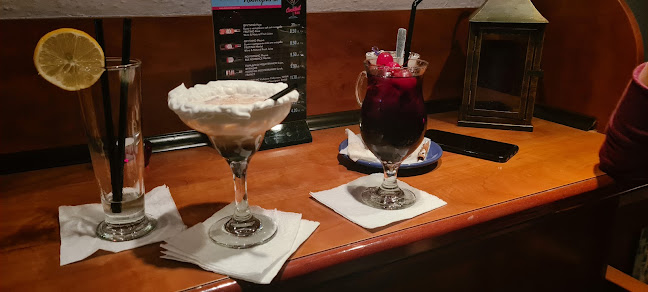 Sq. P. R, бул. „Пенчо Славейков“ 7А, 1000 София