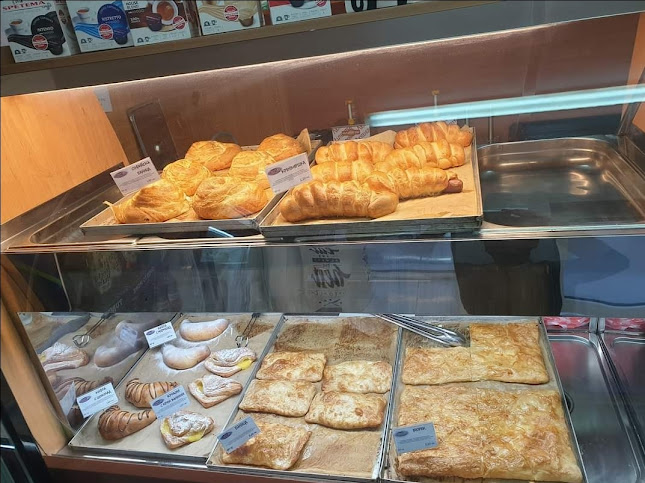 Джъз-Бъз Скара & Закуски