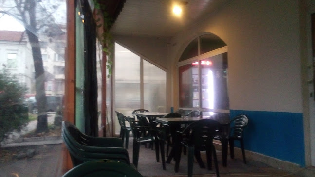 Comentarii opinii despre Gardens retro bar&café