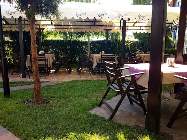 Южна промишлена зона, бул. „Освобождение“ 117, 6300 Хасково