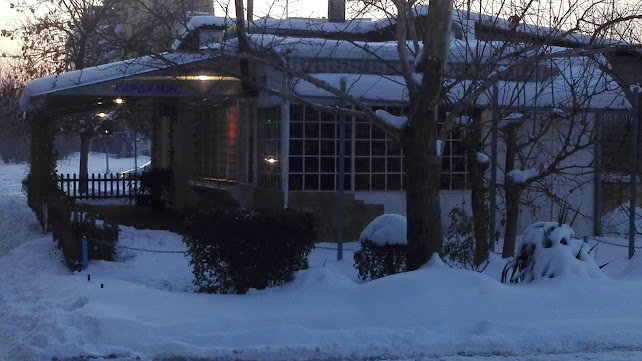 Кардамис - Гастрономия и хотелиерство