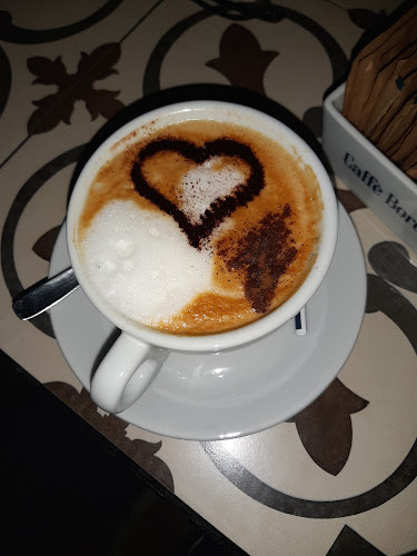 Opinii despre Бар "Пъзел" în Чирпан - Гастрономия и хотелиерство