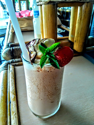 BOHEMI - Bar and Shisa | Наргиле Бар | Коктейли | Страхотно Обслужване - Царево