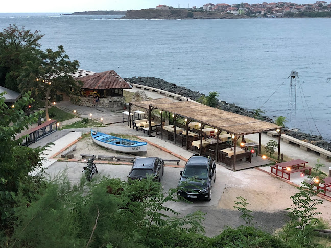 Tsarevo, Han Asparuh St 17