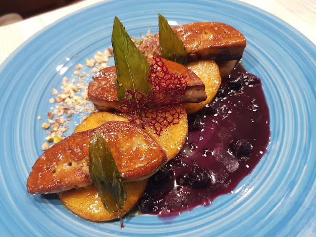 Opinii despre Ресторант "Летен Театър" Добрич în Добрич - Гастрономия и хотелиерство