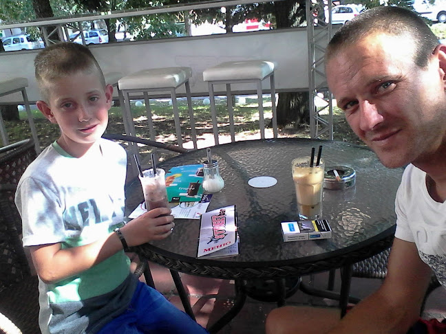 Street bar - Гастрономия и хотелиерство