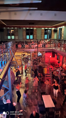 Музикален скара-бар Балкантон - Парното - Гастрономия и хотелиерство