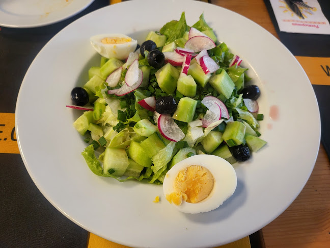 ж.к. Бъкстон, ул. „Александър Пушкин“ 13, 1618 София