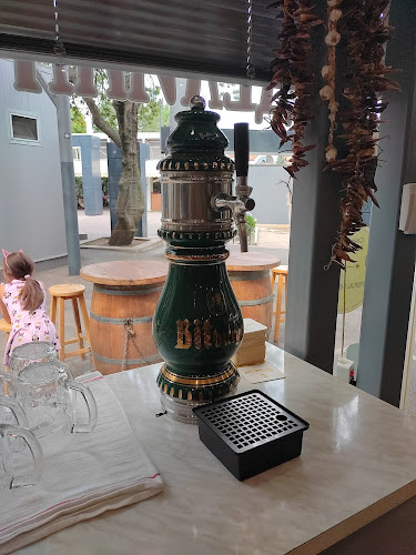 Пазар "Ситняково" - Гастрономия и хотелиерство