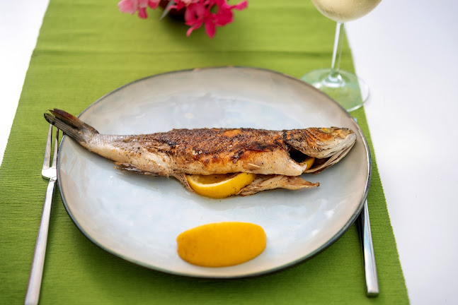 Comentarii opinii despre Sunrise Fish Restaurant