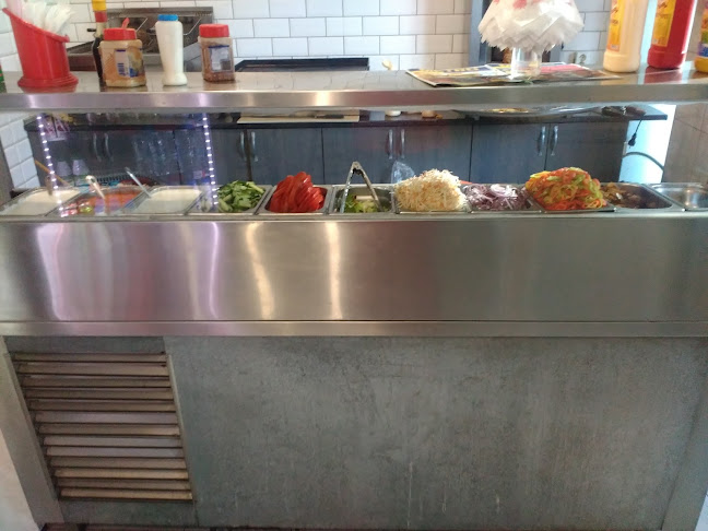 Opinii despre Дюнер & Бургер GYROS în Велико Търново - Гастрономия и хотелиерство