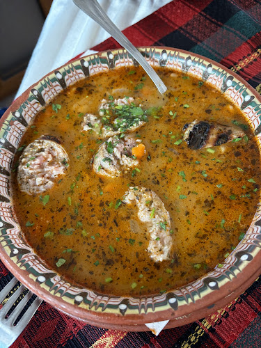 Opinii despre Старата Върба în Девин - Гастрономия и хотелиерство