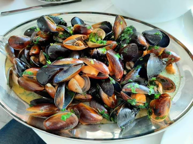 Comentarii opinii despre Бяла роза