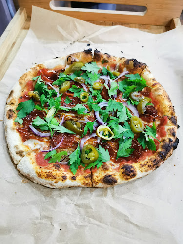 Tasty Pizza Shop - Гастрономия и хотелиерство