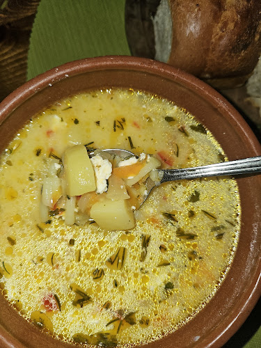 Opinii despre Ресторант "Родина" în Луковит - Гастрономия и хотелиерство