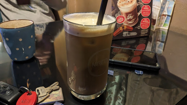 Opinii despre Cafe Club Svilena Bar& Dinner în Свиленград - Гастрономия и хотелиерство