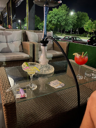 Comentarii opinii despre Omnia Shisha Lounge