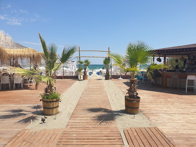 Caribi Beach Bar & Food Pomorie - Гастрономия и хотелиерство