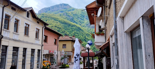 Сладкарница Иза - Тетевен