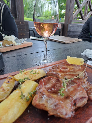 Кафе - Ресторант - Гастрономия и хотелиерство