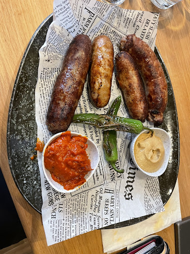 Opinii despre Витоша стрийт бар и динър în София - Гастрономия и хотелиерство