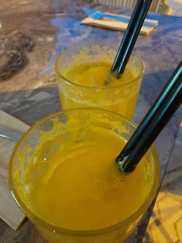 Кокос - Гастрономия и хотелиерство