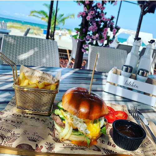 Център, ул. Професор Парашкев Стоянов, 8200 Поморие