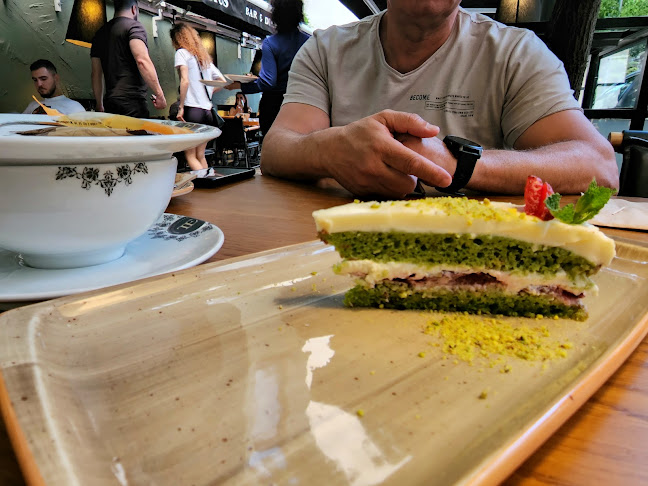 Opinii despre Ресторант Кактус Център în София - Гастрономия и хотелиерство