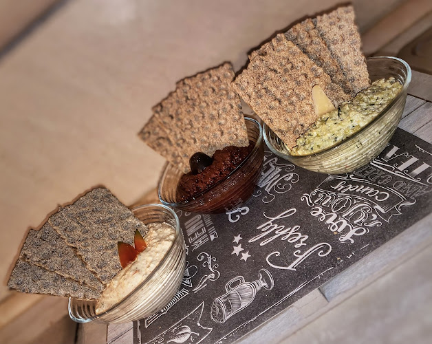 Opinii despre Restaurant Infinity în Трявна - Гастрономия и хотелиерство