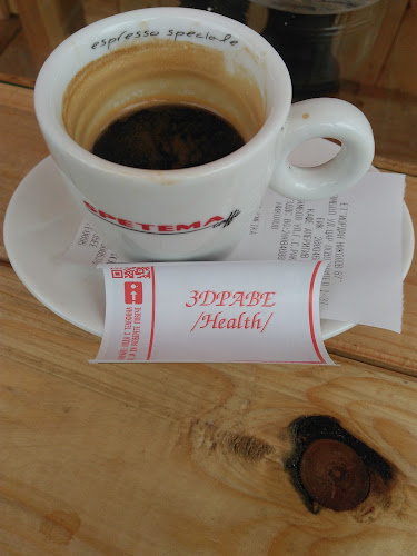 Comentarii opinii despre Cafe Retro