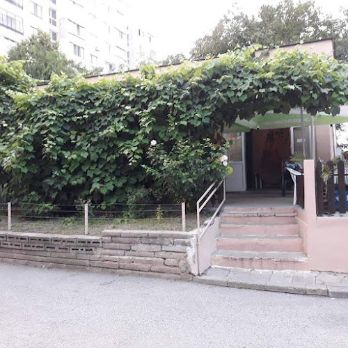 ж.к. Разсадника - Коньовица, ул. „Хъшове“, 1330 София