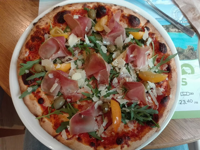 ж.к. Лазур, ул. „Калофер“ 156, 8000 Бургас