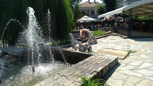 Кафе-сладкарница "Fresh"