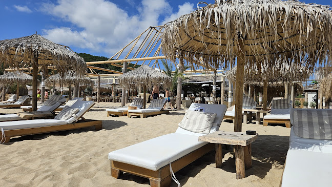 See me beach - Гастрономия и хотелиерство