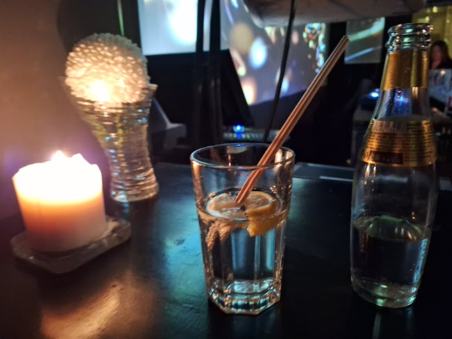 Opinii despre Tell Me Bar în София - Гастрономия и хотелиерство