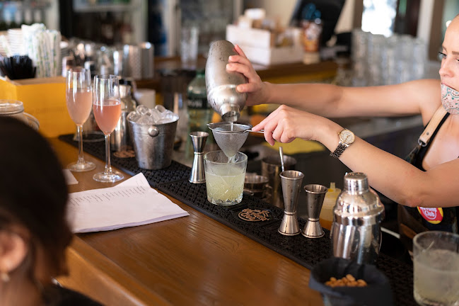 Бар Национал - Гастрономия и хотелиерство