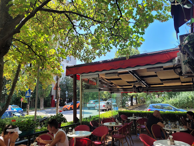 Кафе-сладкарница Теа - кв. Изток