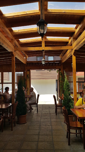 Avera - Гастрономия и хотелиерство