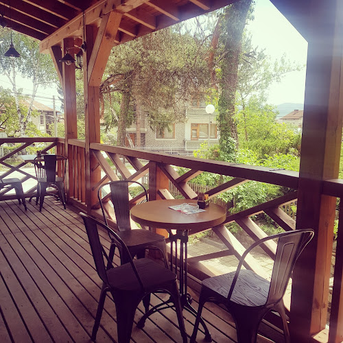 Coffee & Wine Edelvais