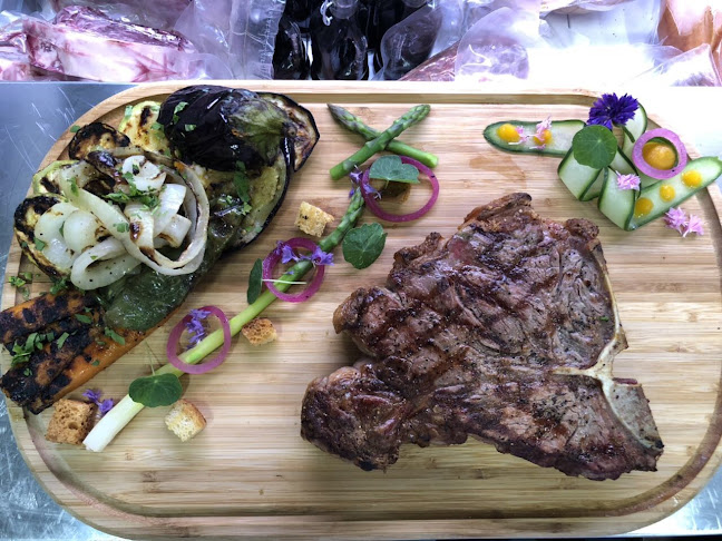 София център, бул. „Княз Александър Дондуков" 18, 1000 София